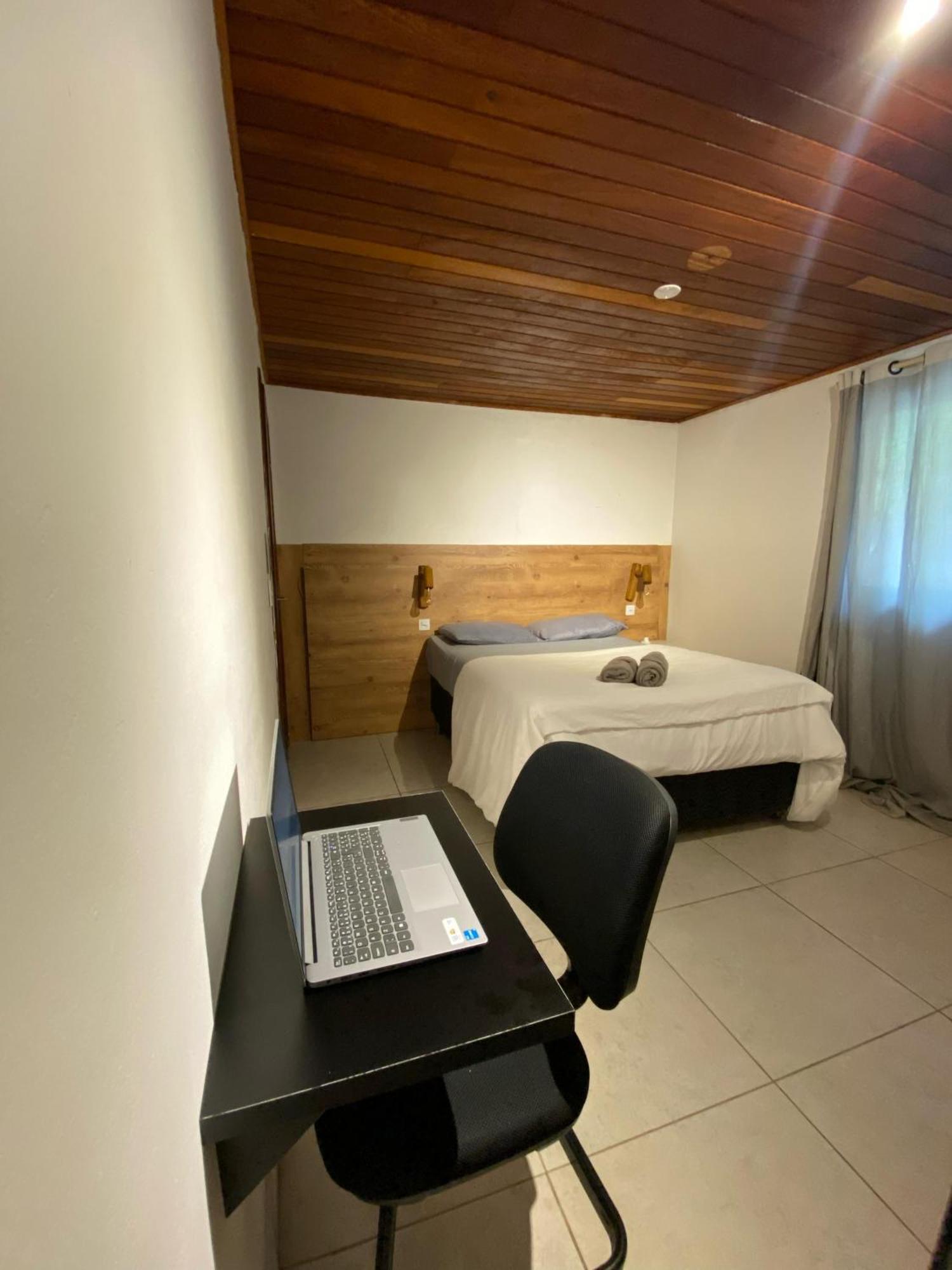 Nomades Riverside - Adventure & Coworking Florianópolis